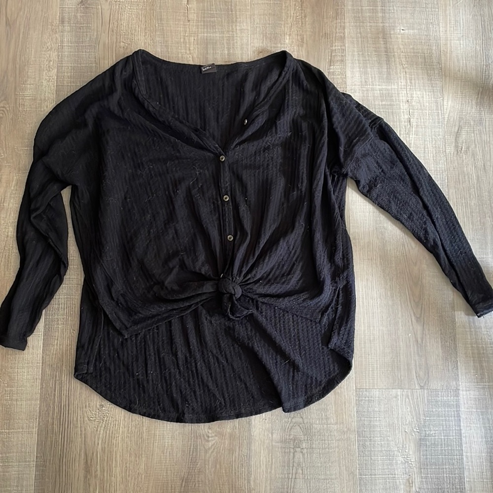 Long sleeve button up shirt